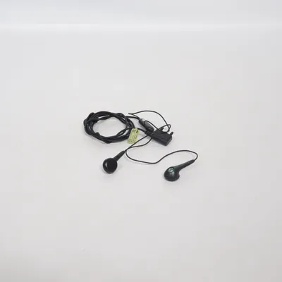 Hörlurar (Svart) från Sony Ericsson