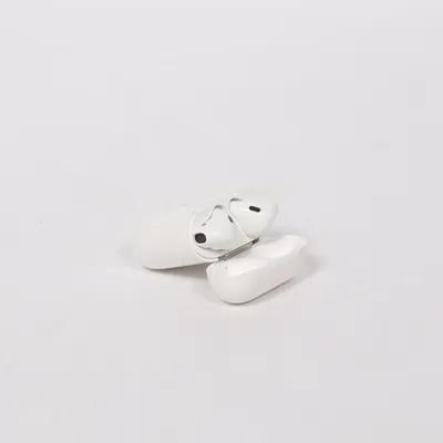 AirPods (White) from Apple