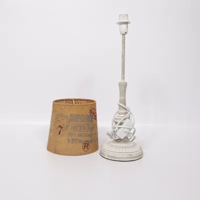 Bordslampa (104792) från Markslöjd