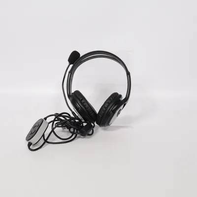 Headset (Svart) från Microsoft