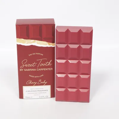 Eau de Parfum (Cherry Baby) von Sabrina Carpenter