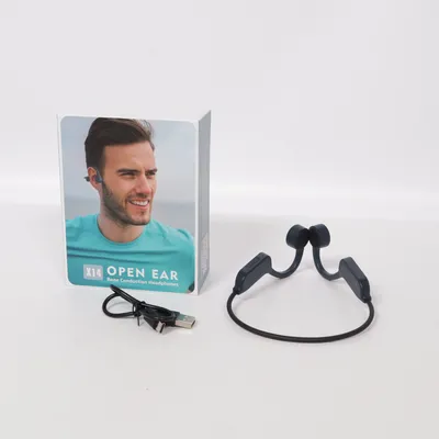 Hörlurar (X14) från C & E Connection