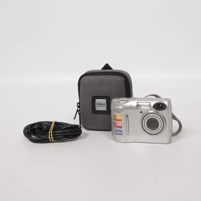 Analog kompaktkamera från Nikon