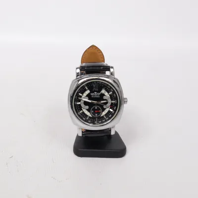Armbandsur (Svart, Silverfärgad) från Winner