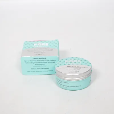 Moisturizer (The Porefessional Smooth Sip) from Benefit