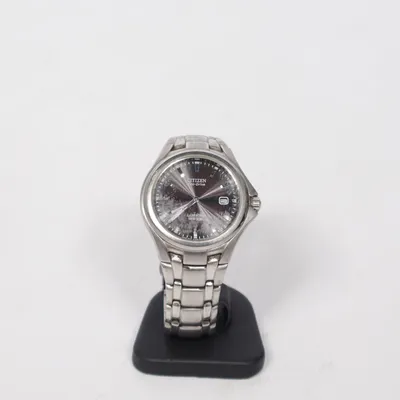 Montre (Eco-Drive) de Citizen