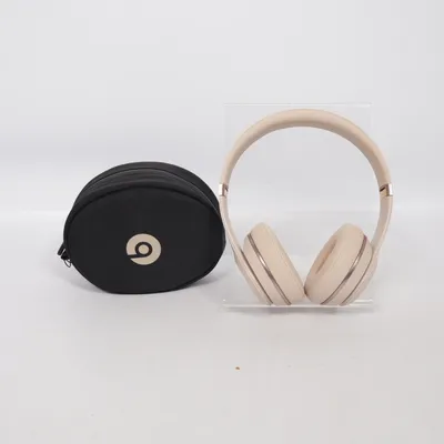 Headphones (Solo3) from Beats