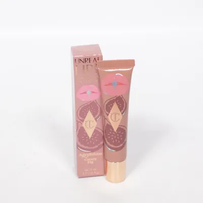 Lip gloss (Unreal Lips) fra Charlotte Tilbury
