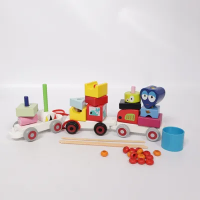 Dragleksak (Babblarna • dragleksak tåg • träleksak • stapelklossar • aktivitetsleksak • färgglad • motorik • pedagogisk leksak • montessori • open ended play • hållbar • plastfri giftfri) från Babblarna