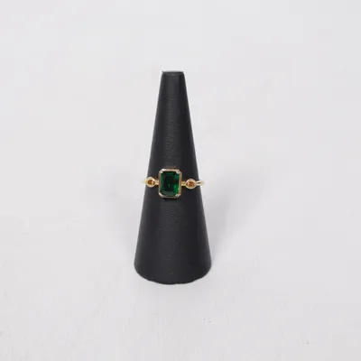 Ring (Guldfärgad, Grön) från Muli Okänd metall