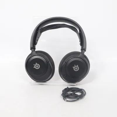 Headphones (Arctis) from Steelseries