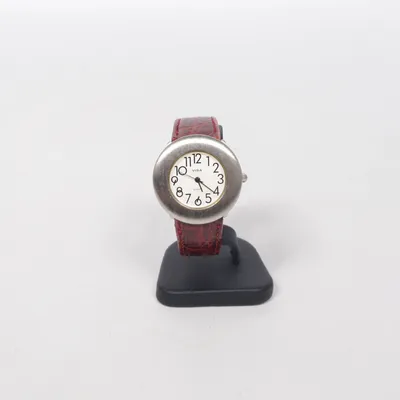 Montre (Rouge, Argent) de Visa