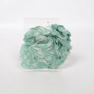Brooch (Green, White) Unknown metal