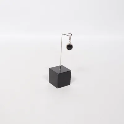 Hänge (Svart, Silverfärgad) Okänd metall