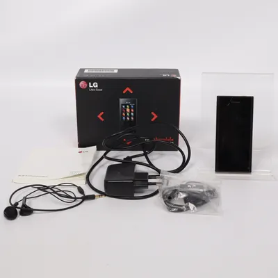 Mobiltelefon (Svart) från LG