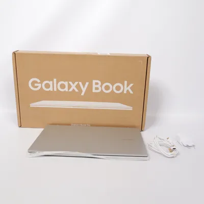 Laptop (Galaxy Book) från Samsung