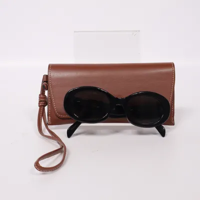 Solglasögon (CL40194U) från Céline