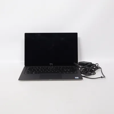 Laptop (XPS 13 (P82G)) from Dell