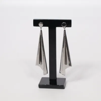 Örhängen (Silverfärgad) Okänd metall