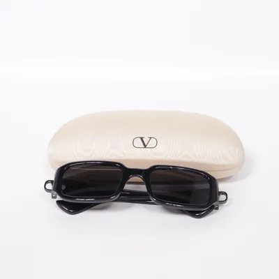 Sunglasses (VG0016S) from Valentino