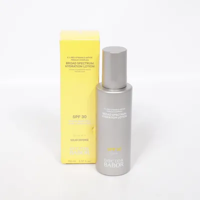 Solskyddsfaktor (Broad Spectrum Hydration Lotion) från Doctor Babor