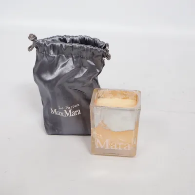 Duftkerze (Le Parfum) von MaxMara
