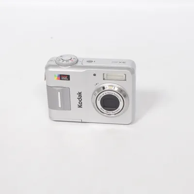 Digital compact camera (Easyshare C433) from Kodak