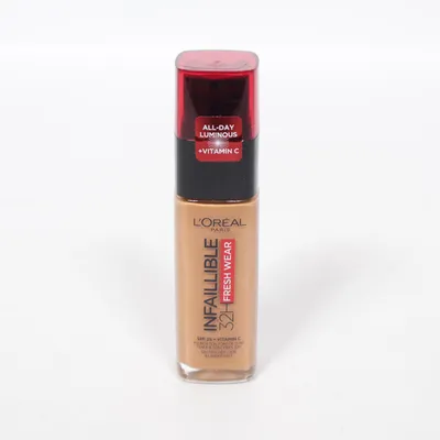Foundation (Infaillible Fresh Wear) från L'oreal