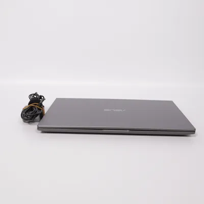 Laptop (Grå) från Asus