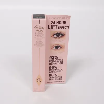 Mascara (Pillow Talk, Push Up Lashes! Super Black) fra Charlotte Tilbury