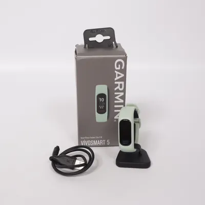 Activity tracker (Green) from Garmin