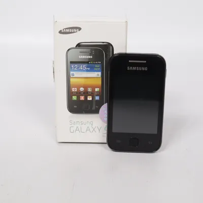 Smartphone (Black) from Samsung