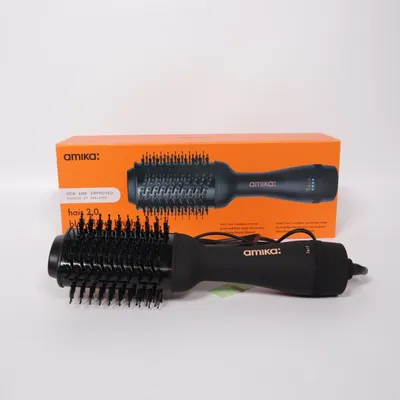 Hot air brush from Amika