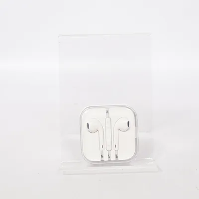 Headphones (White) from Apple