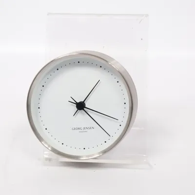 Bordsklocka (Vit, Silverfärgad, Svart) från Georg Jensen