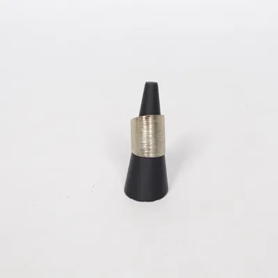 Ring (Guldfärgad) Okänd metall