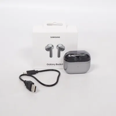 Headphones (Galaxy Buds3) from Samsung