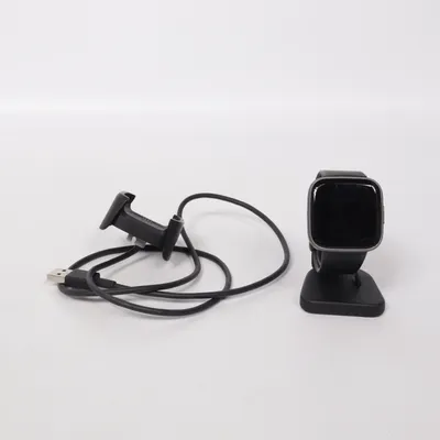 Smart watch (Black) from FitBit