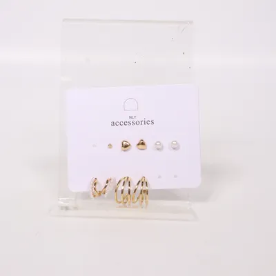 Örhängen (Guldfärgad, Vit) från NLY Accessories Okänd metall