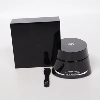 Ansiktskräm (Crema Nera) från Giorgio Armani