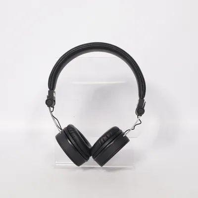 Headphones (Black) from Streetz
