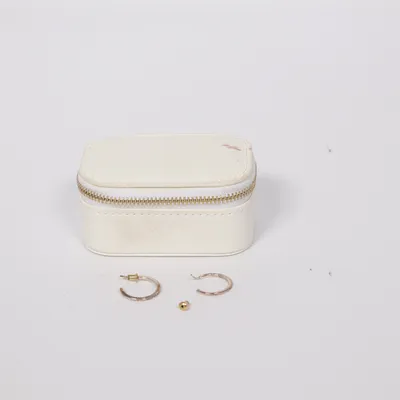 Örhängen (Silverfärgad, Guldfärgad) från Ani Okänd metall