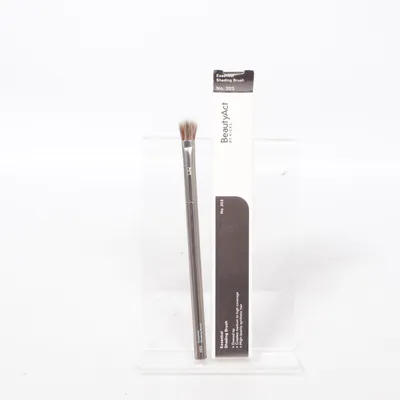 Pinceau de maquillage (Essential Shading Brush) de BeautyAct by KICKS