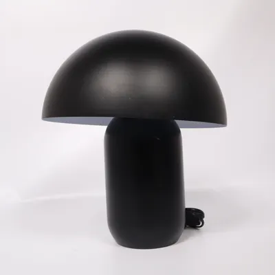 Bordslampa (Svart)