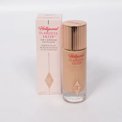 Foundation (Hollywood Flawlss Filter, 3 Fair) van Charlotte Tilbury