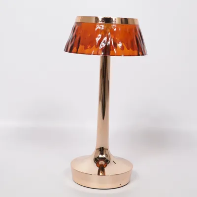 Bordslampa (BON JOUR UNPLUGGED) från Flos