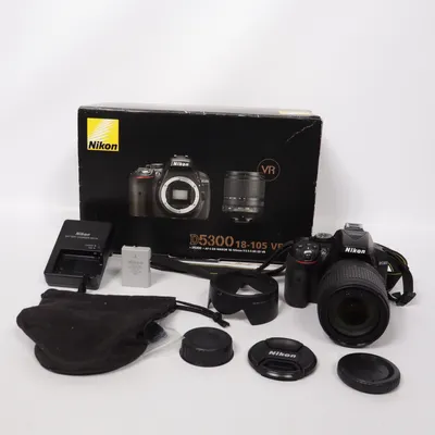 Systemkamera (D5300) från Nikon
