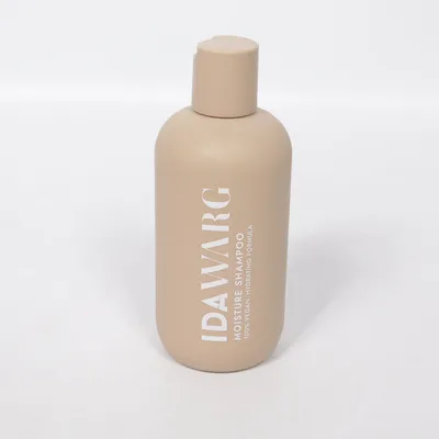 Schampo (Moisture Shampoo) från Ida Warg