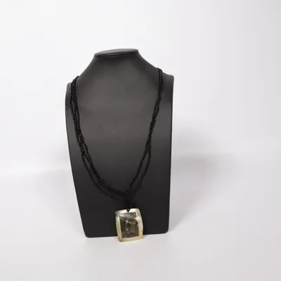 Halsband (Svart, Flerfärgad) Snäckor, Plast