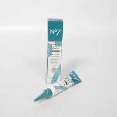 Ögonkräm (Protect & Perfect Intense Advanced Eye Cream) från No7